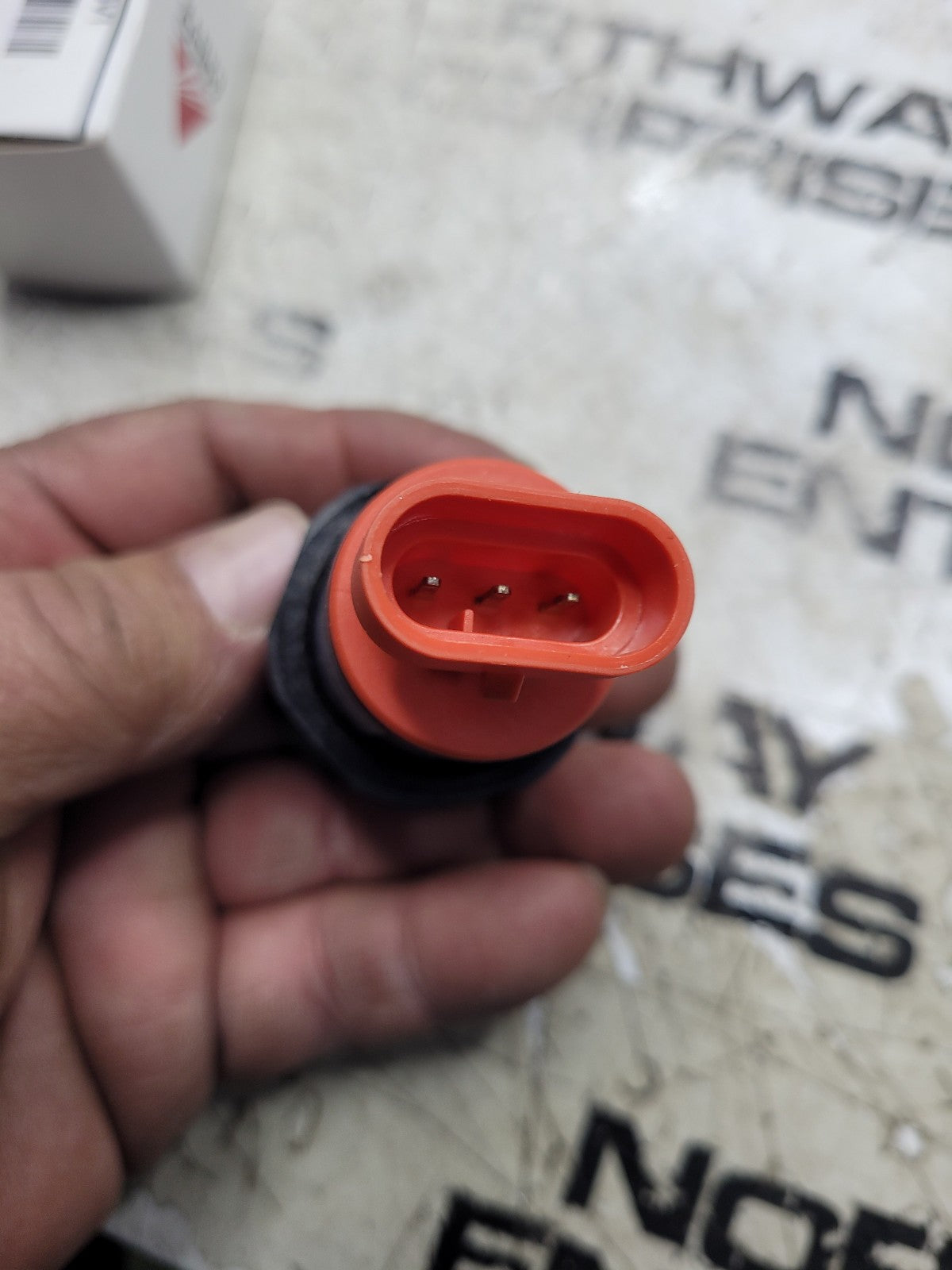 72478164 AGCO Switch, Push Button, Pressure, Front Power Lift, Lowering