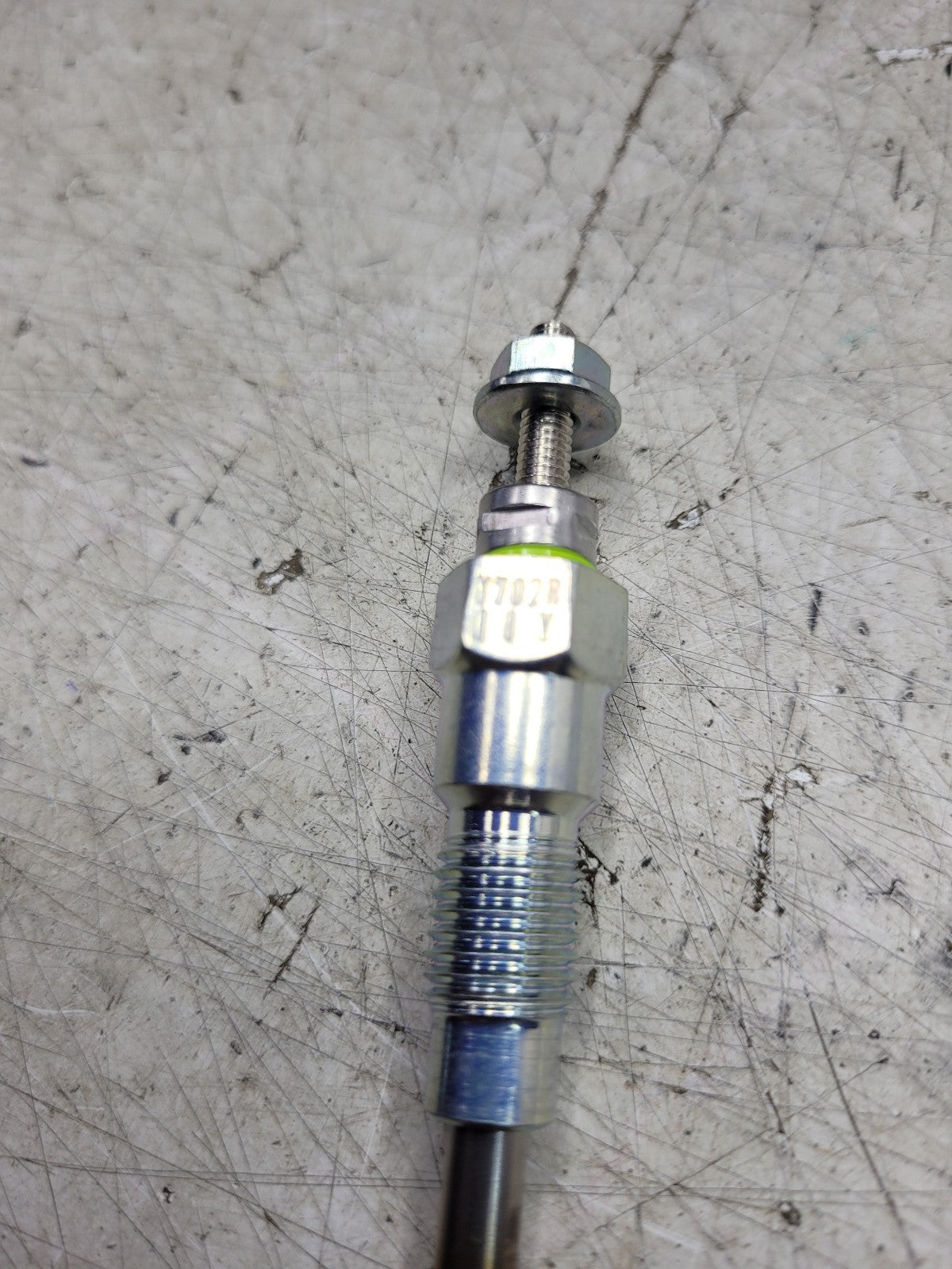 1065 Y-702R NGK GLOW PLUG
