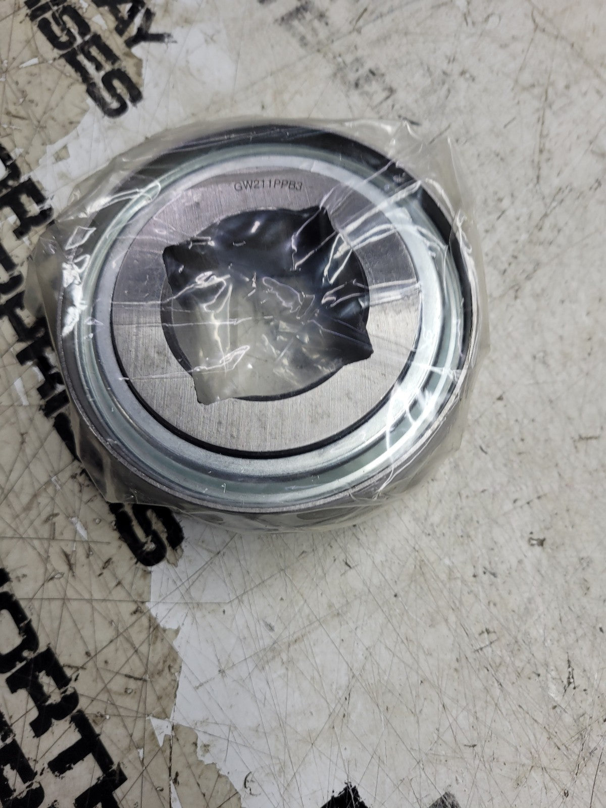GW211PPB3 Square, 1.5310 in Bore, 100 mm OD, 33.3 mm Width