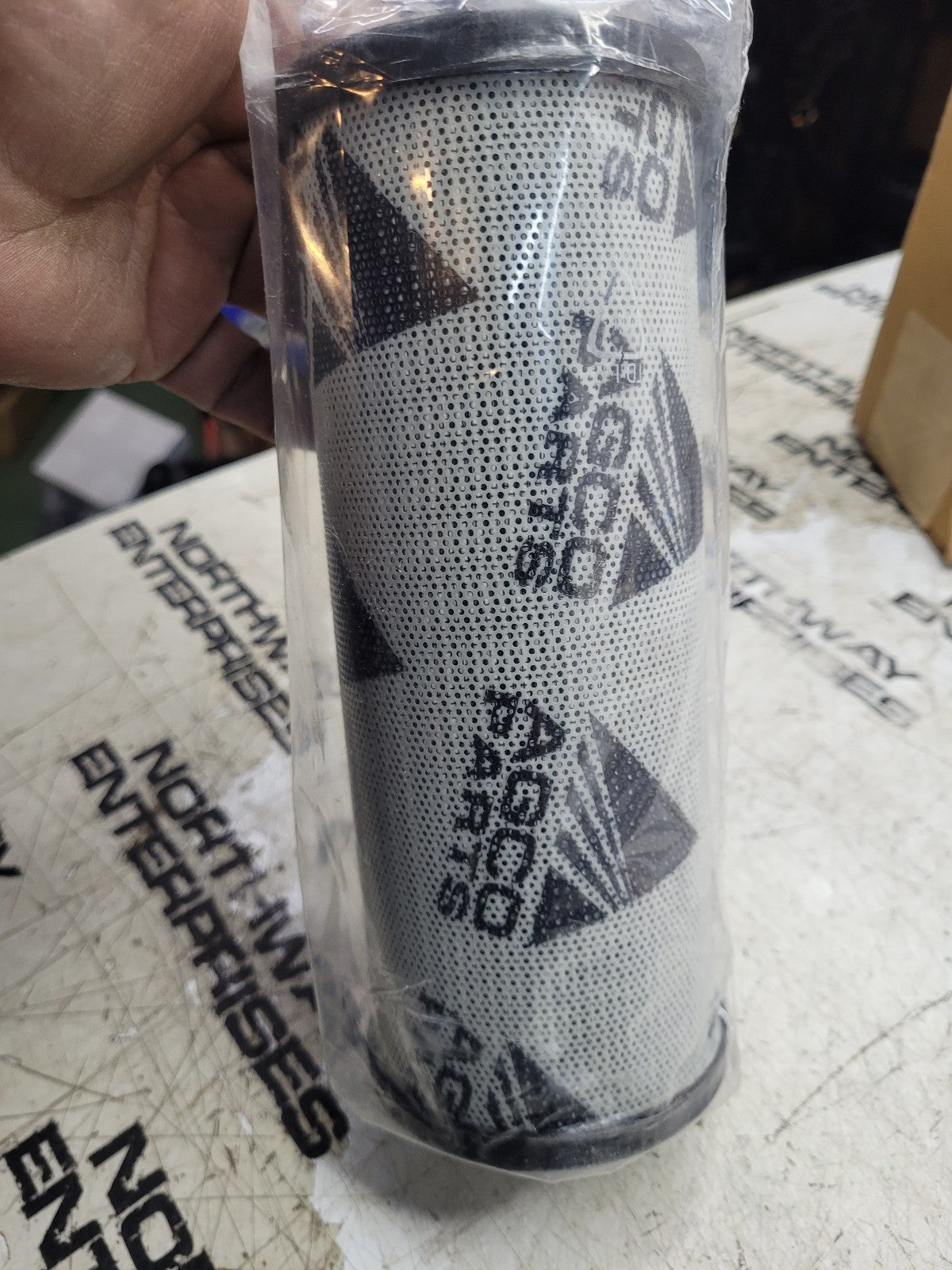 4276648M2 AGCO HYDRAULIC OIL FILTER