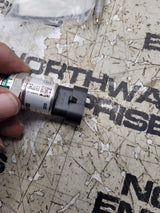 NEW  AGCO 72618867 PRESSURE SENSOR