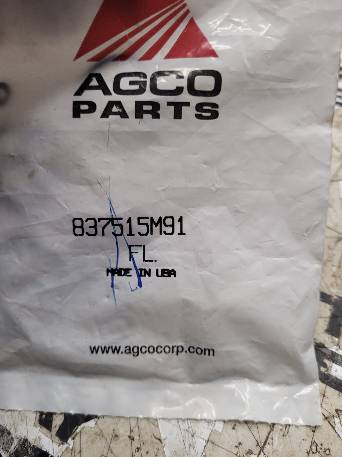 NEW  AGCO 837515M91 Seal Kit