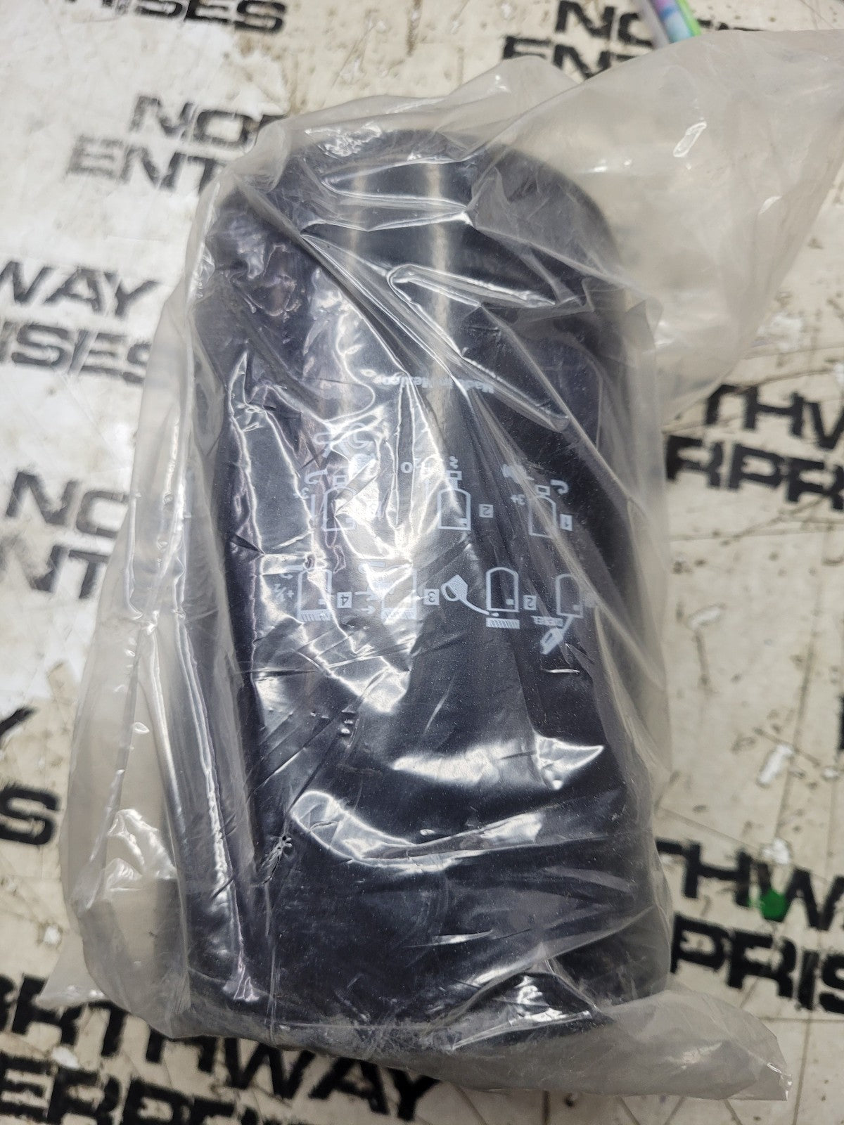 84170818 CASE CNH FUEL WATER SEPARATOR FUEL FILTER