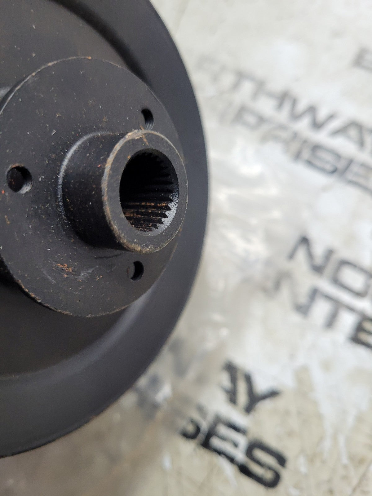 Kubota K1122-11130 PULLEY NEW