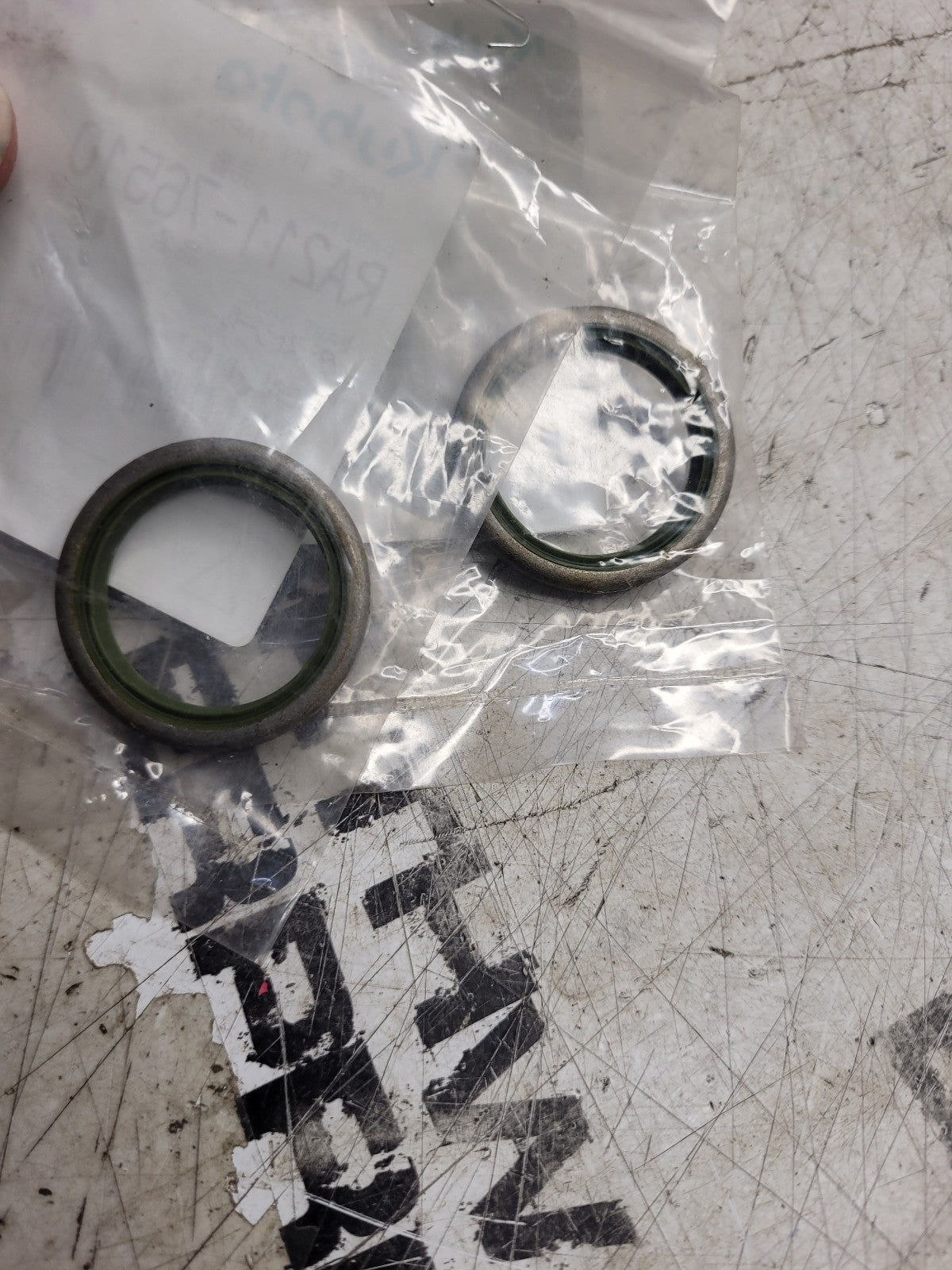 Lot of 2pc - RA211-76510 Genuine Kubota Dust Seal