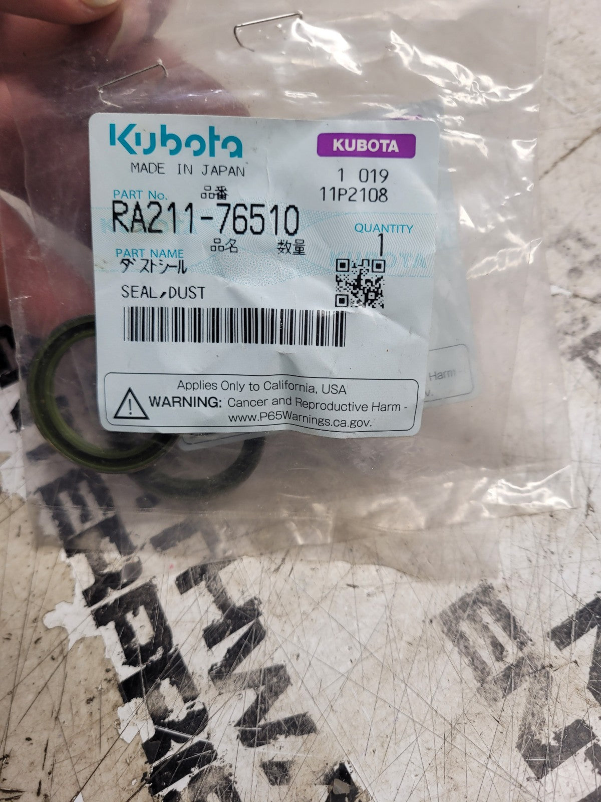 Lot of 2pc - RA211-76510 Genuine Kubota Dust Seal