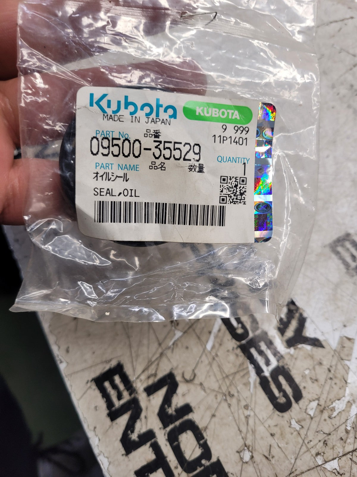 09500-35529 Genuine Kubota Oil Seal