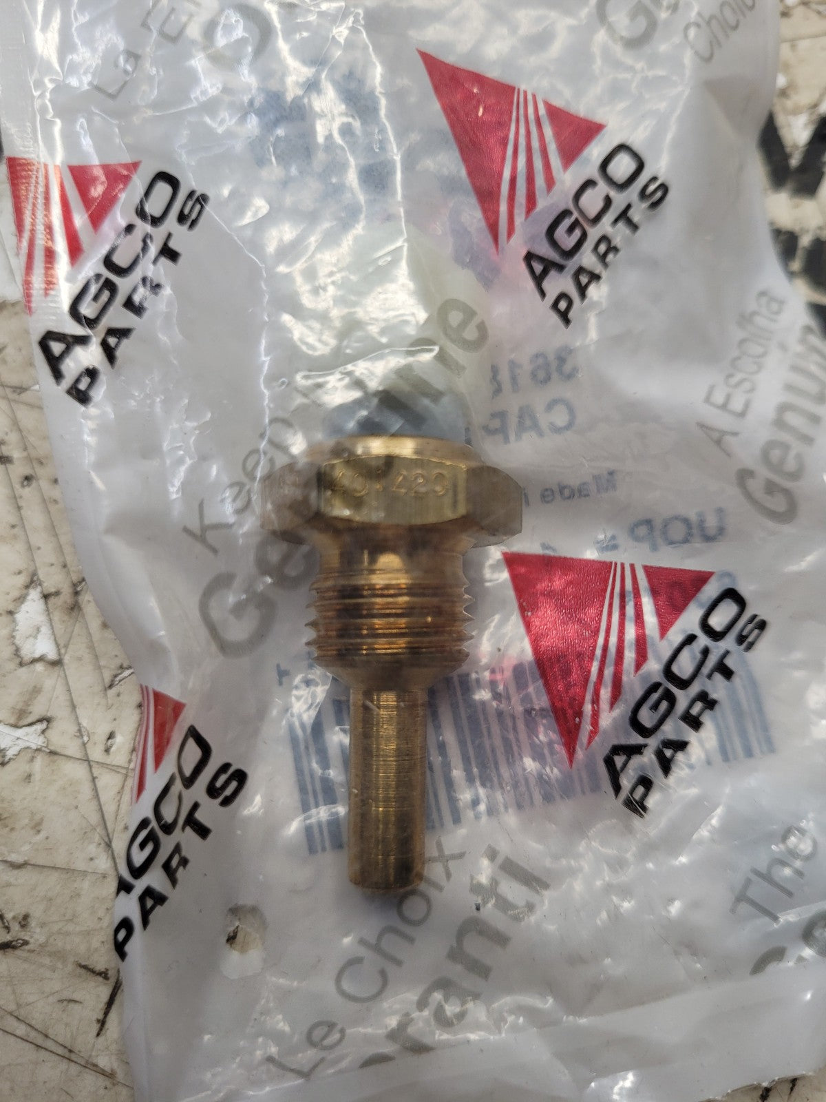 3618249M3 AGCO Inductive Sensor MASSEY FERGUSON Challenger