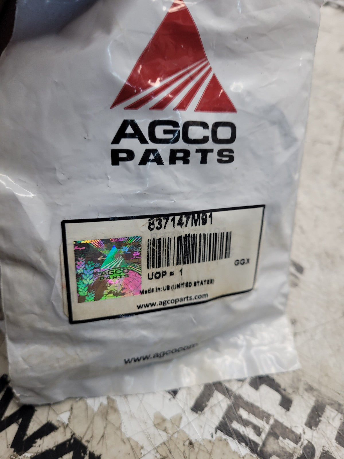 837147M91 New Genuine AGCO Seal Kit