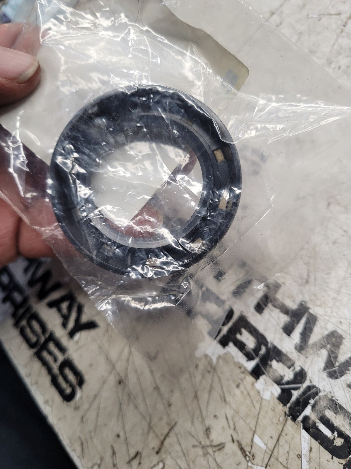 NEW KUBOTA 09403-55511 SEAL OIL 0940355511