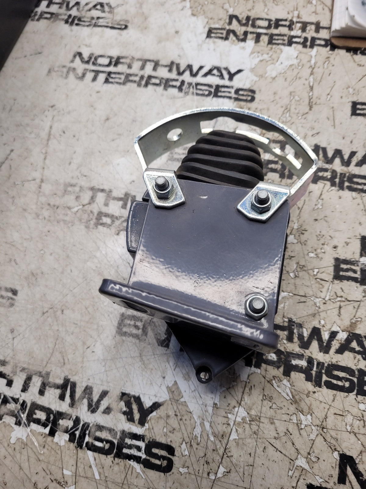 New 84138387 tRANSPORT LOCK CONTROL BOX
