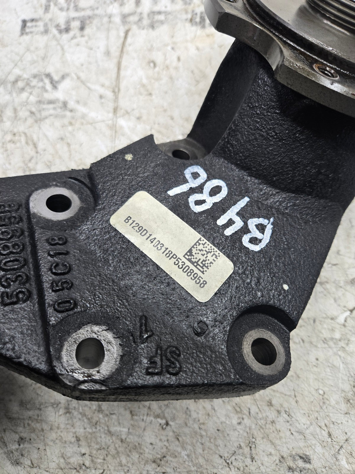 68206041AB 5308958 Cummins 3500 6.7 fan hub mount pulley bracket dodge 13-18
