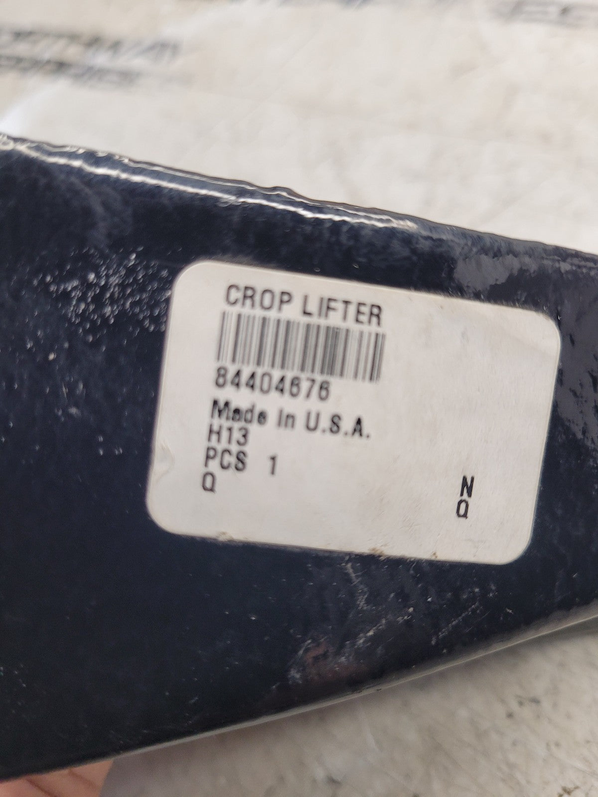 84404676 CNH CROP LIFTER