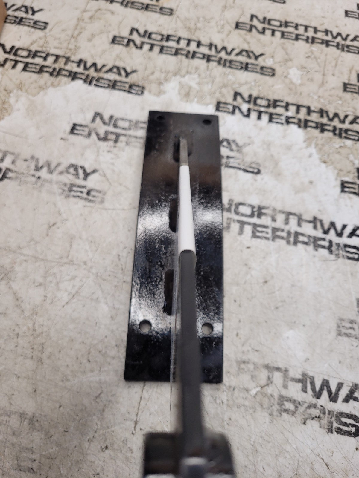 New Kubota 77700-03098 Deflector Bracket
