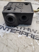 Bare-Co - 3 WAY ISOLATOR VALVE=MF | B 5210 B5210