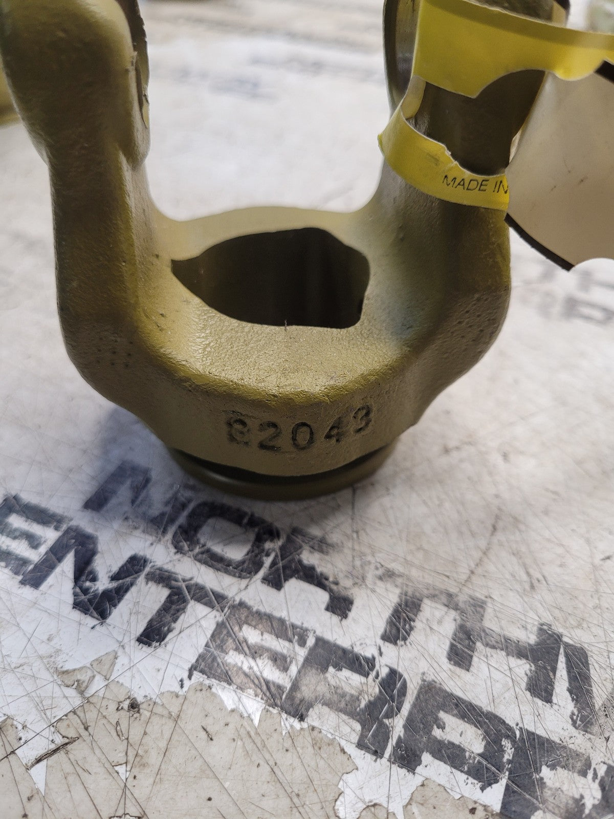 Weasler 1-29/64" (36.8 MM) Tri-lobe Shaped Bore Fits Outer Profile Yoke Series 2