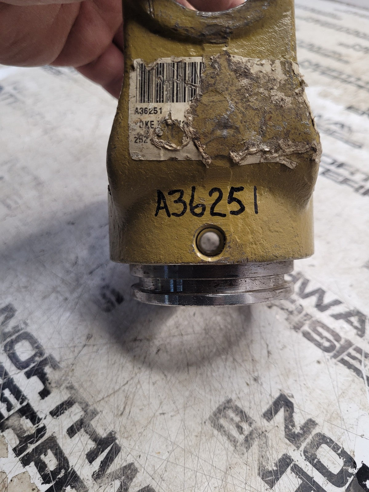 A36251 PTO, Inner Tube, Yoke