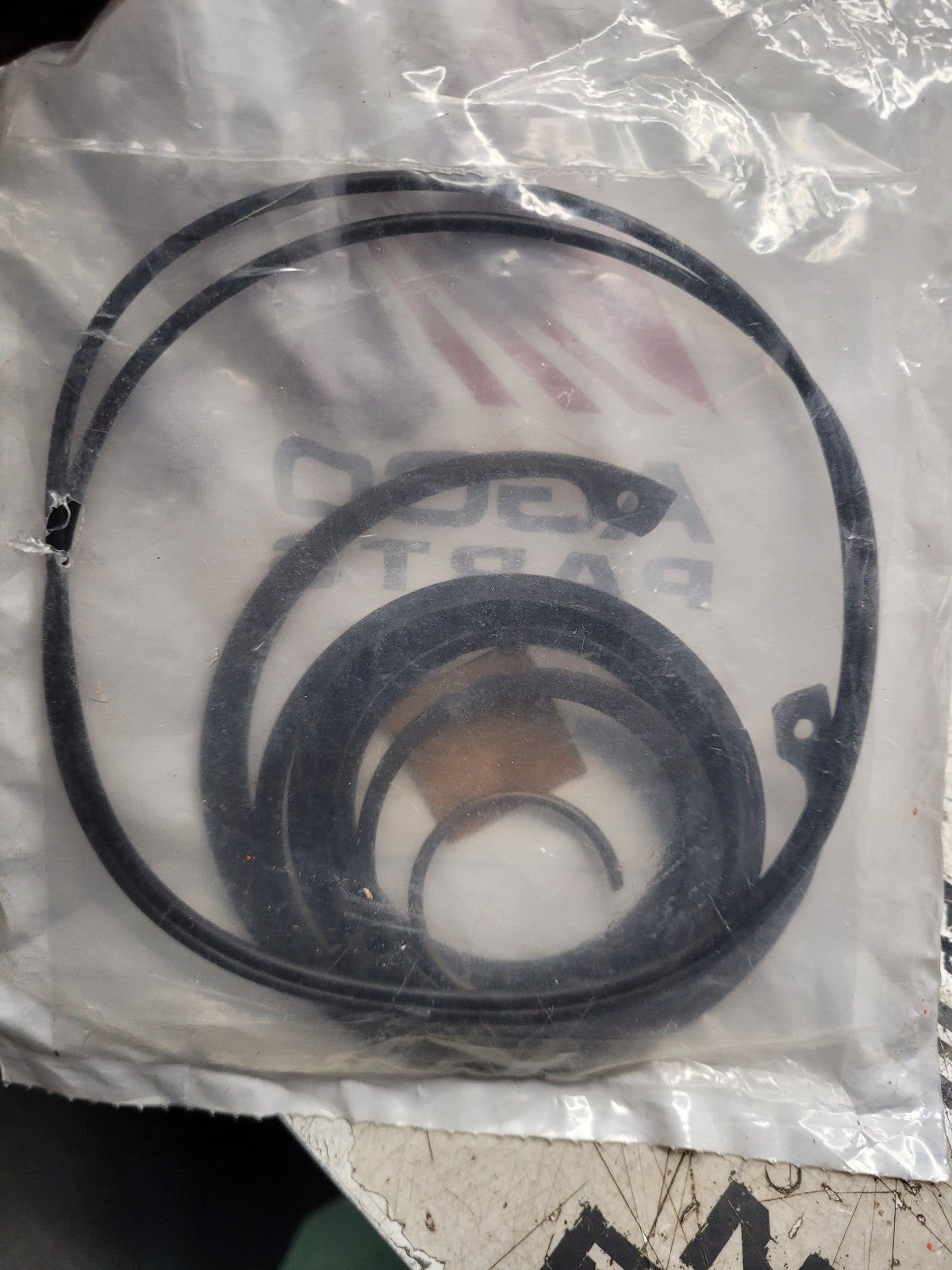 7037062 GENUINE AGCO SEAL KIT