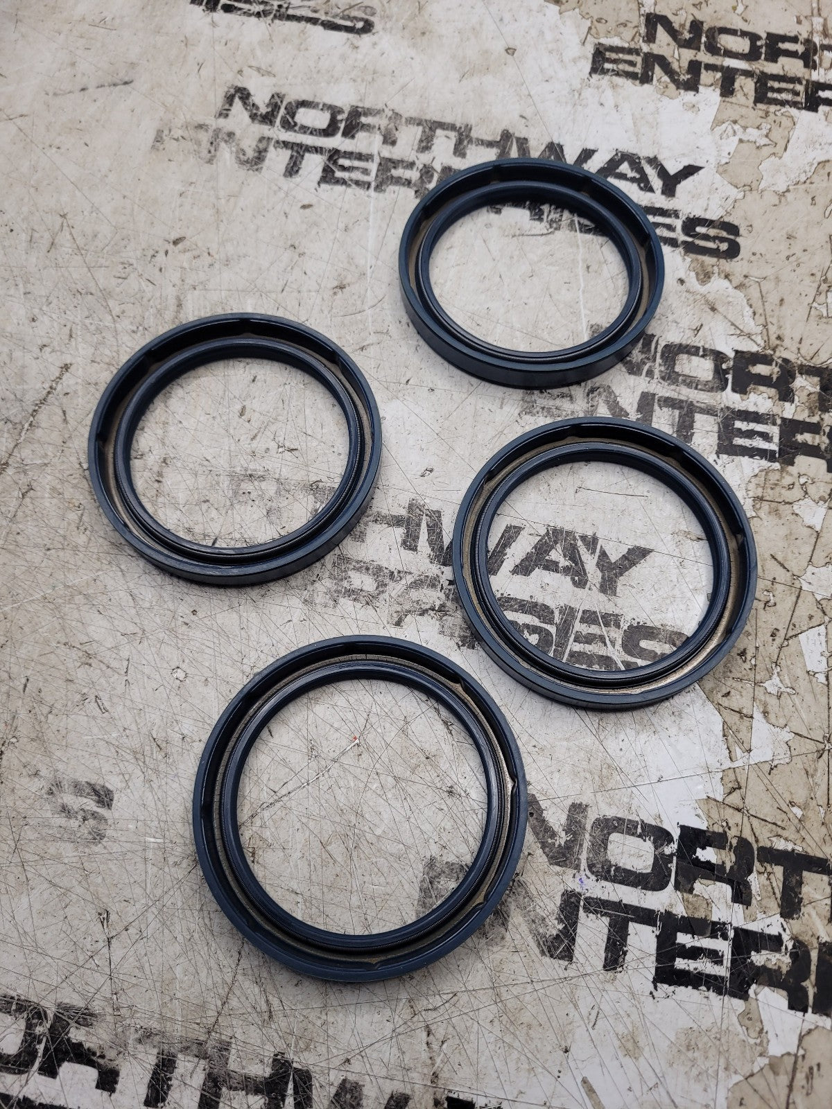 LOT OF 4PC - 5159078 CASE CNH GASKET