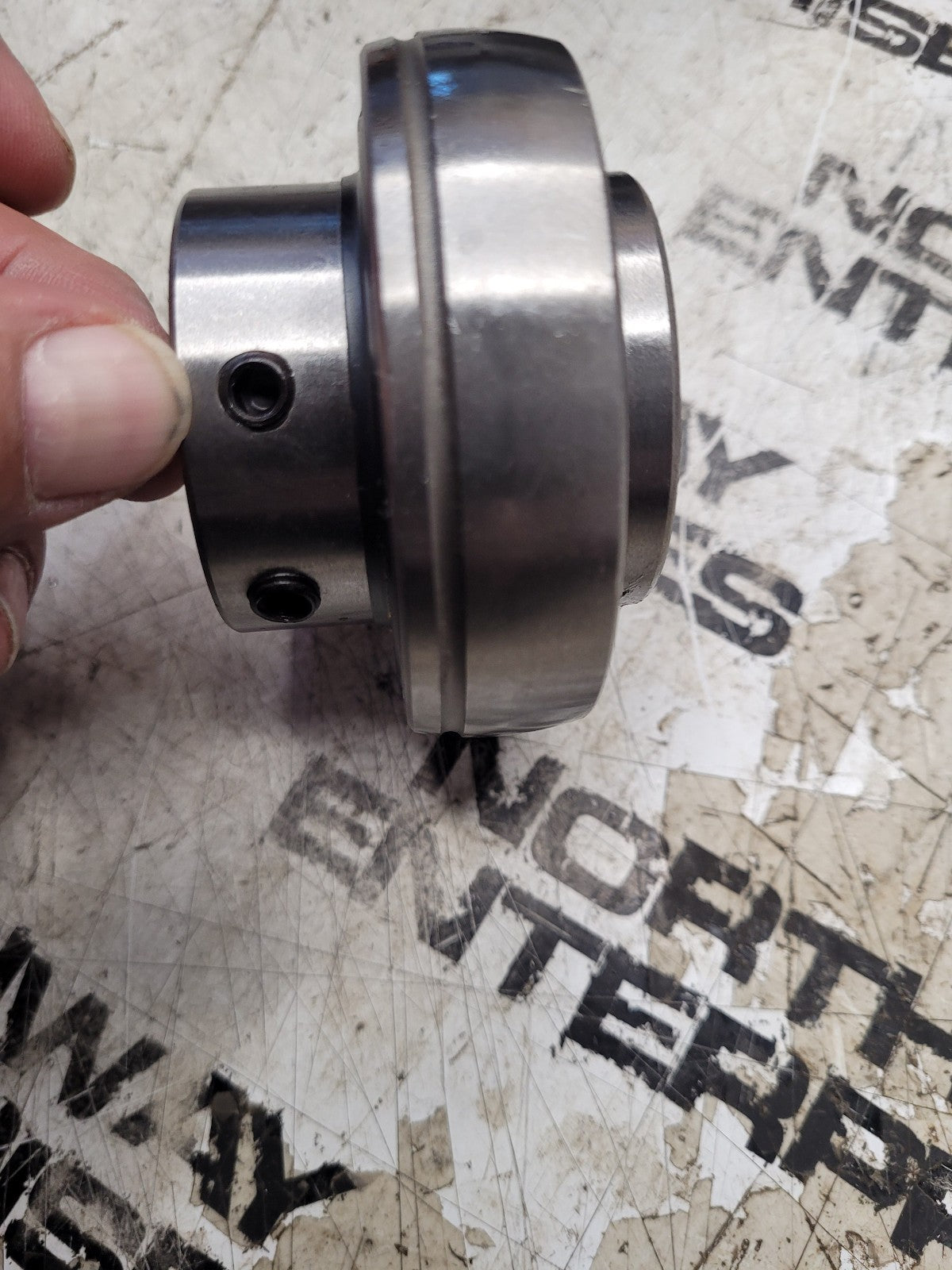 UC208-24 Insert Ball Bearing 1-1/2"  INS-SC-108 GY1108KRRB VS-224