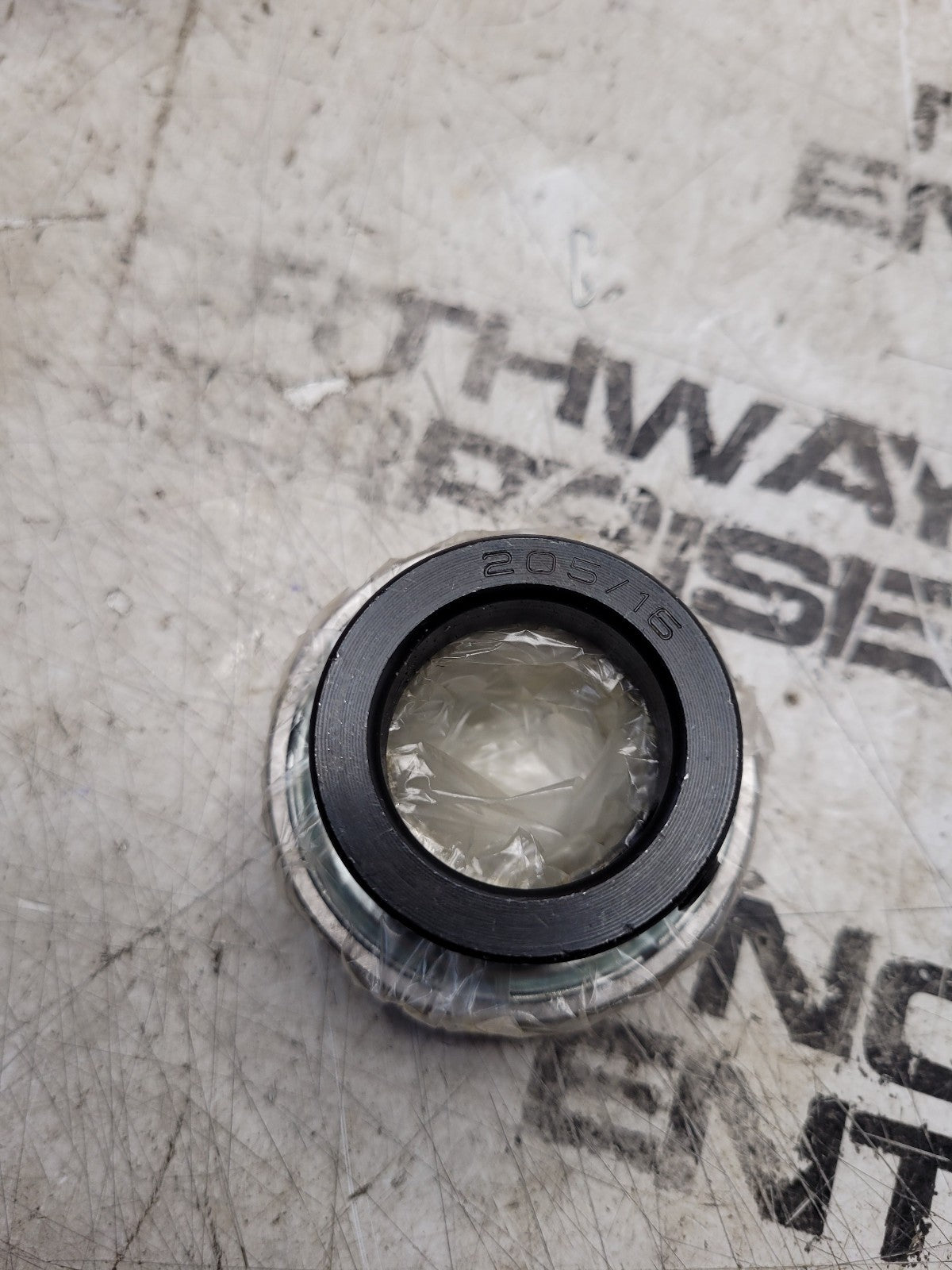 SA205-16G Insert Bearing 1" Bore RE-LUBABLE w/Eccentric Locking Collar