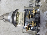NEW EUCLID HITACHI E4039462 800T-H31 KEY CYLINDER