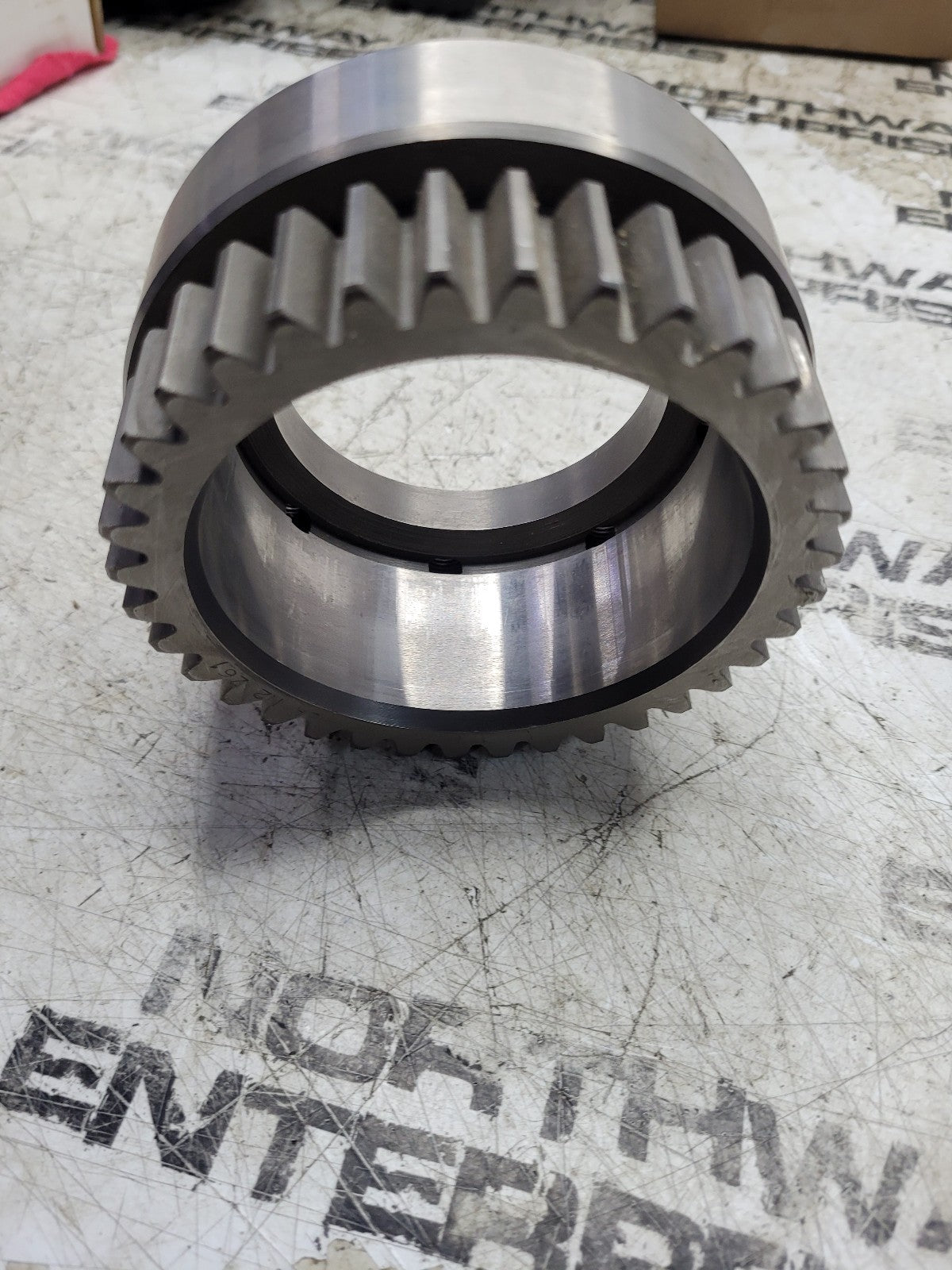 New Dana  238388 Impeller Hub Gear