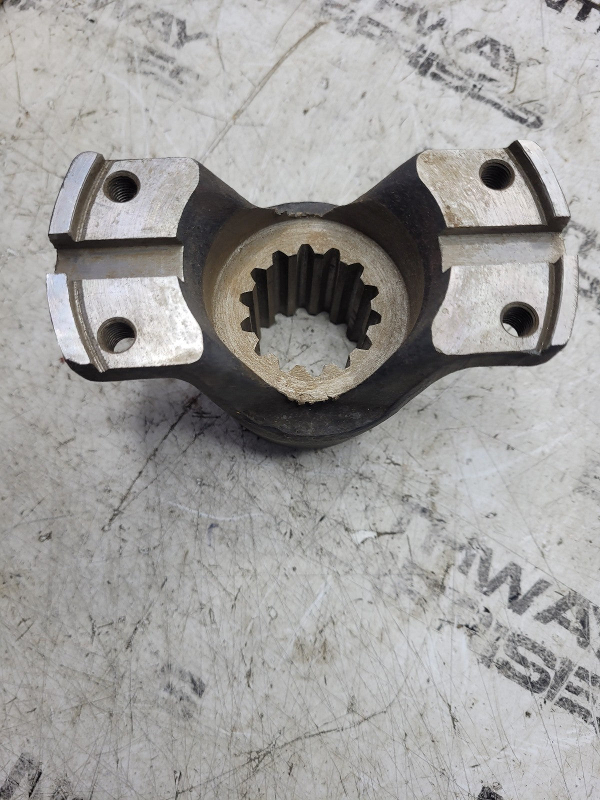 New R1921801 Yoke 1921801 Allied 14 spline