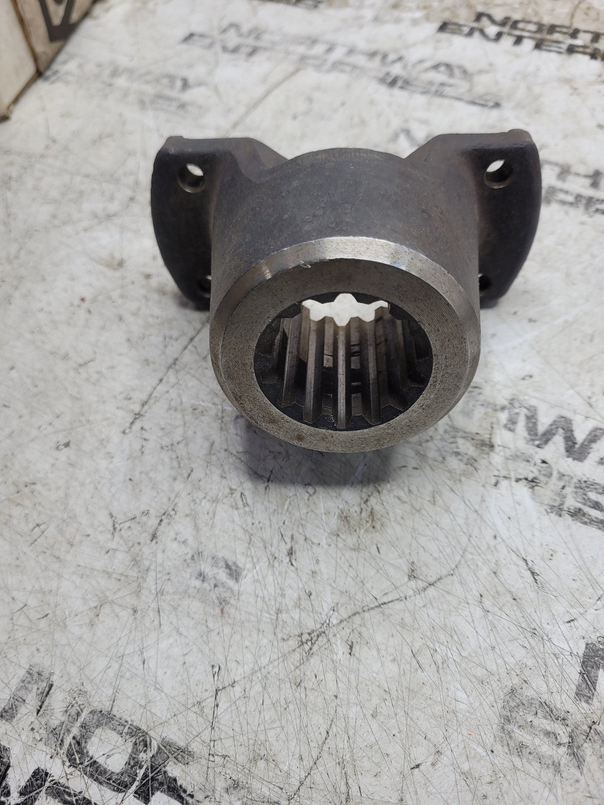 New R1921801 Yoke 1921801 Allied 14 spline