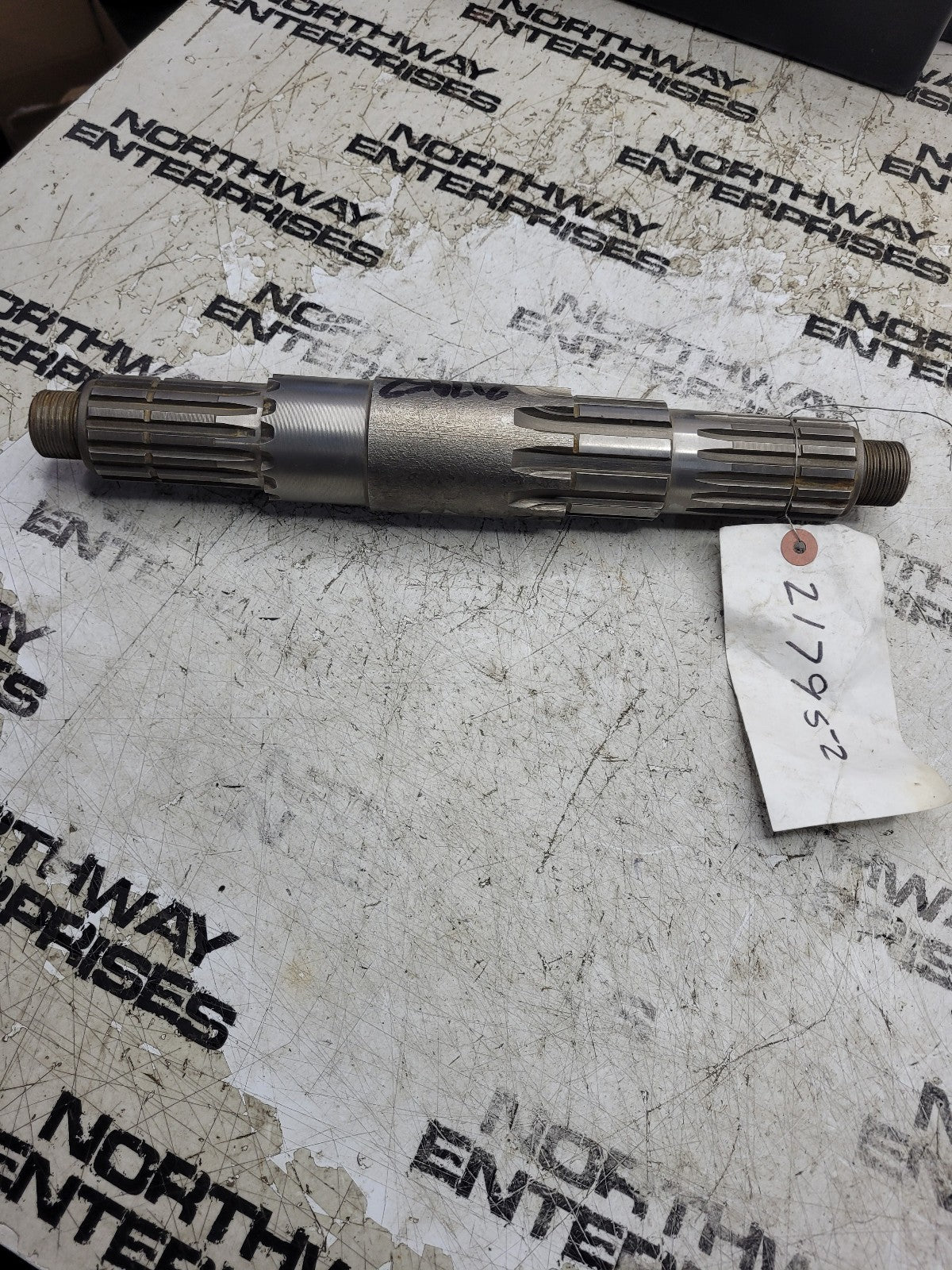 New  DANA SPICER ­-­ 217952 ­-­ SHAFT - INPUT