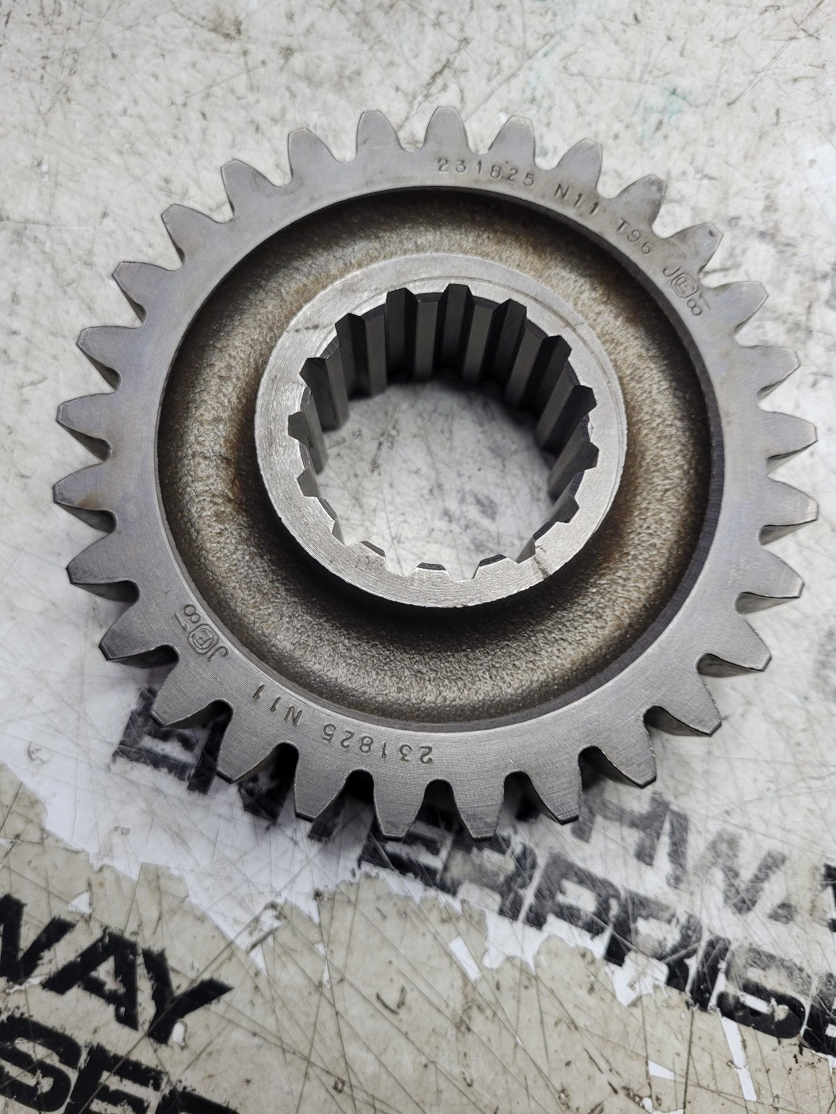 New 231825 Gear Clark