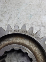New 231825 Gear Clark