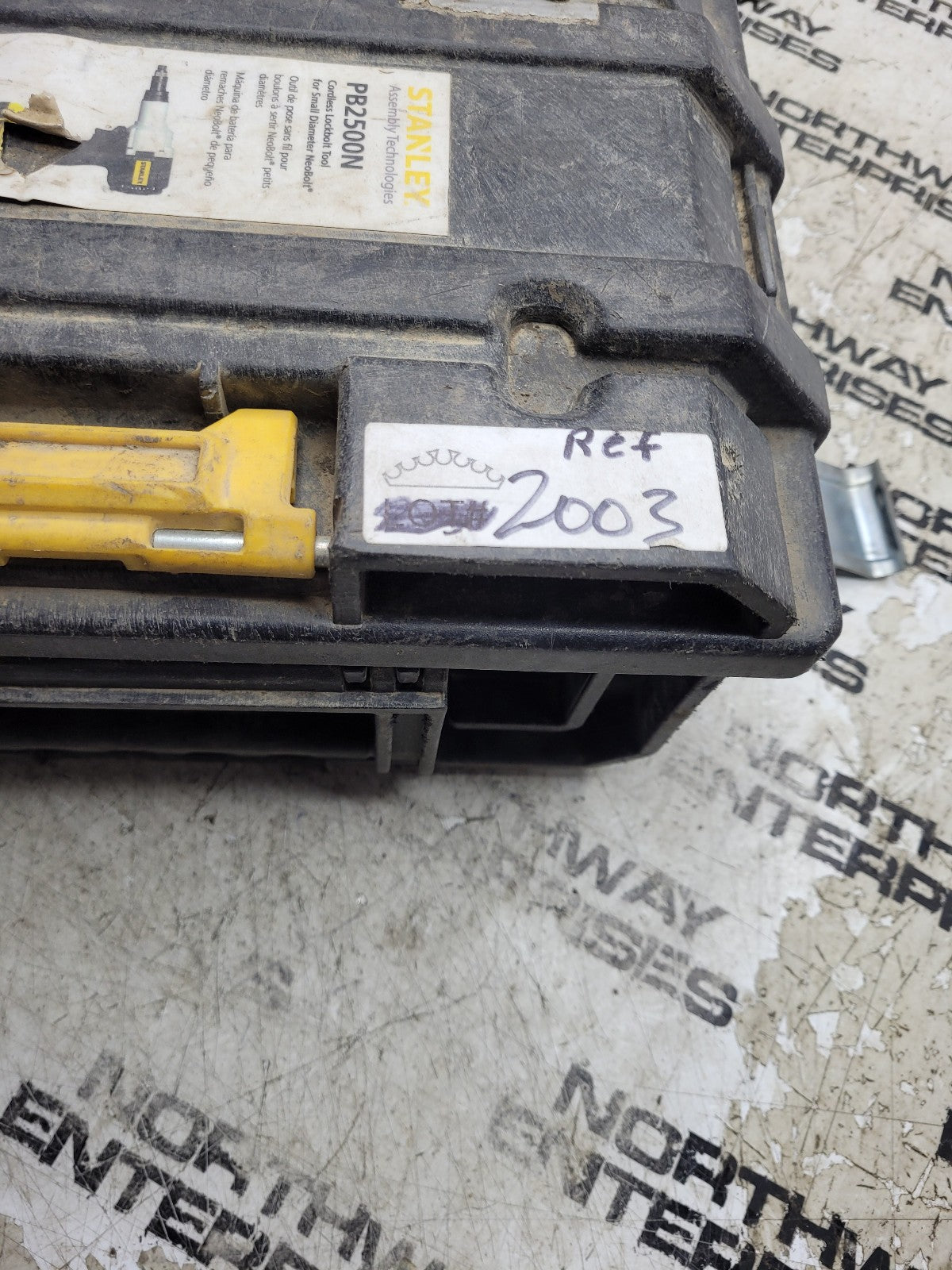 PB2500N STANLEY NeoBolt® PB2500N Cordless Lockbolt Tool