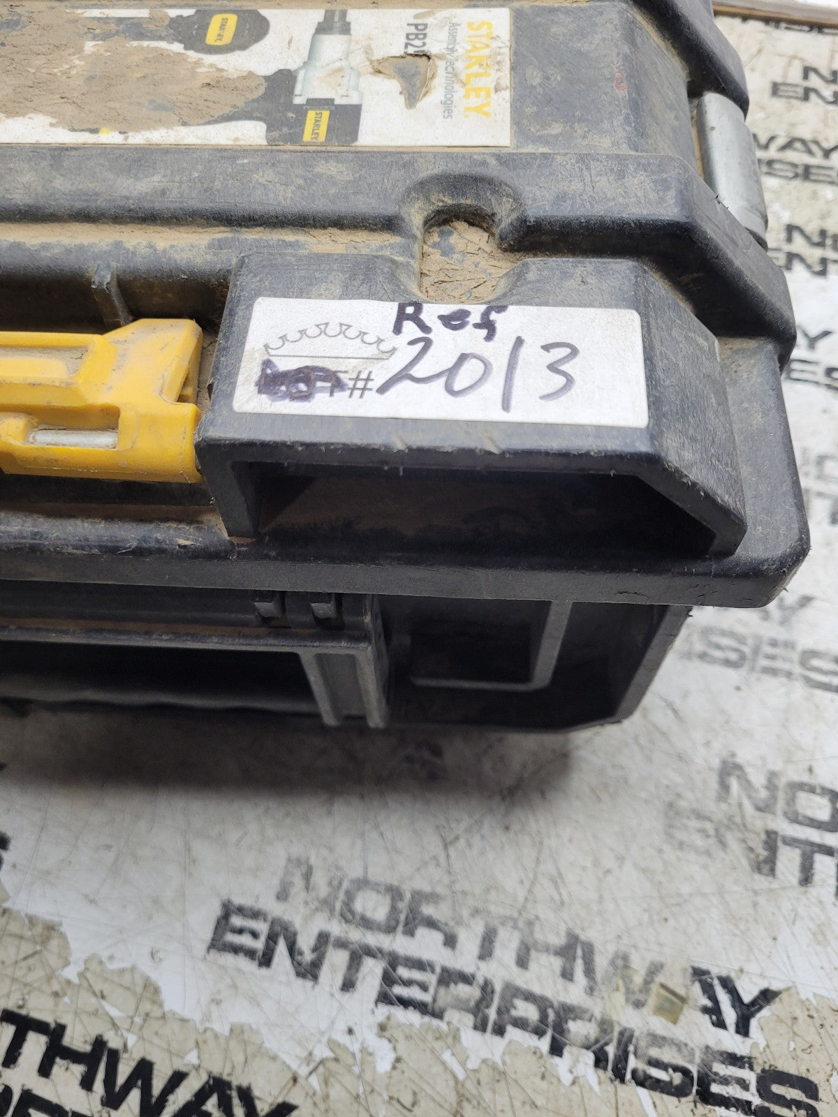 PB2500N STANLEY NeoBolt® PB2500N Cordless Lockbolt Tool ref-2013