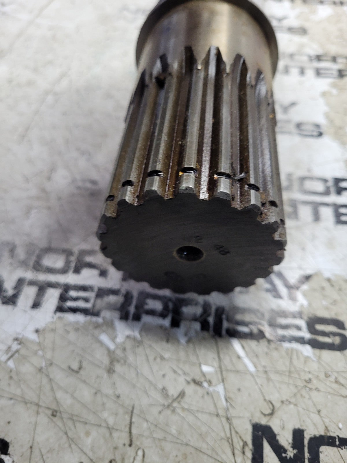 NEW 217548 JCB SHAFT