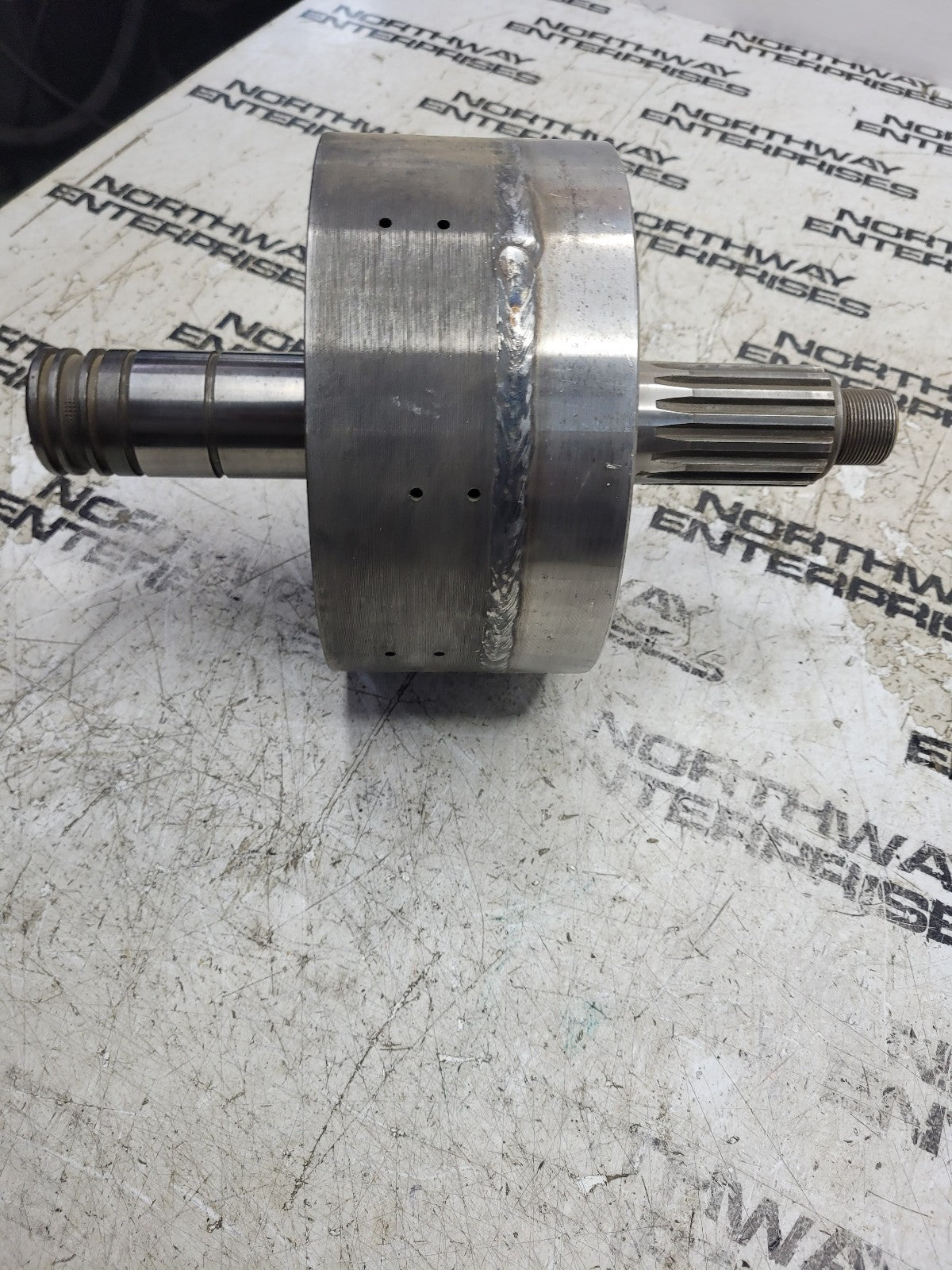 NEW 235784 CLUTCH DISC BASKET DRUM  A SHFT&DRUM
