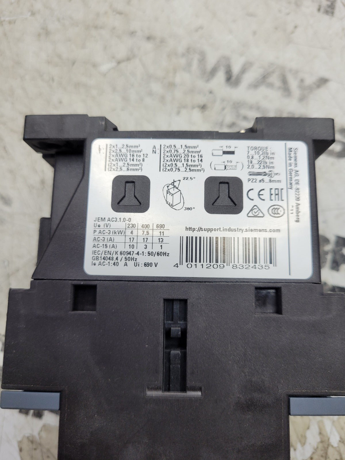 NEW 3RT2025-1AK60 3RT20251AK60 3 pole, 16 AMP contactor