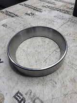 NEW E181281 181281 EUCLID HITACHI BEARING CUP