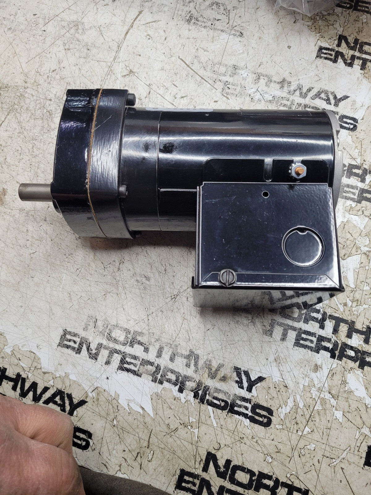 NEW CB2500 AC GEAR MOTOR 016-101-9006 CB33354