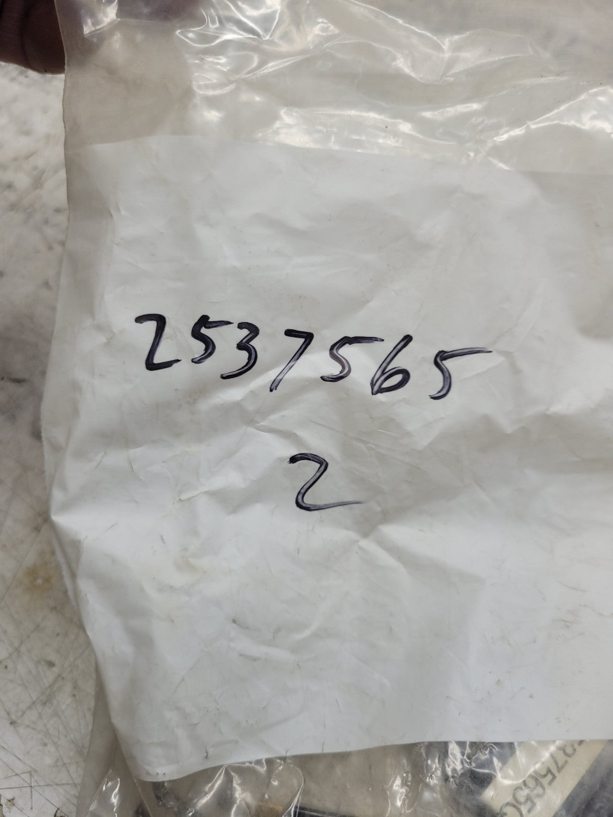 2537565 eta 15 Amp Circuit Breaker FUSE - VME Michigan Clark Euclid M2537565
