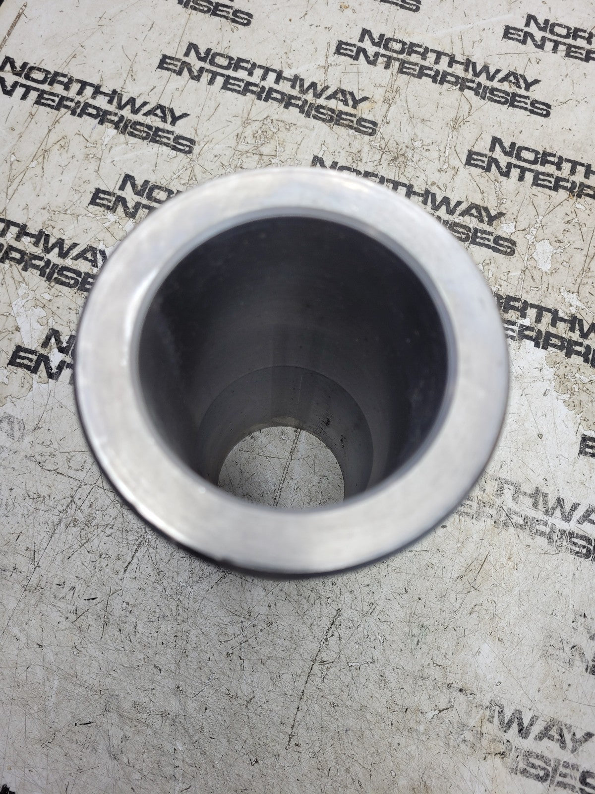 NEW E9101854 EUCLID HITACHI BUSHING 9101854