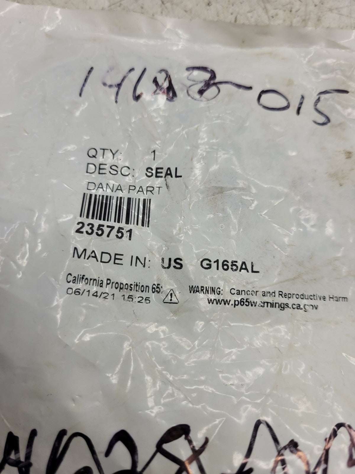 New 14107-015 Seal 235751