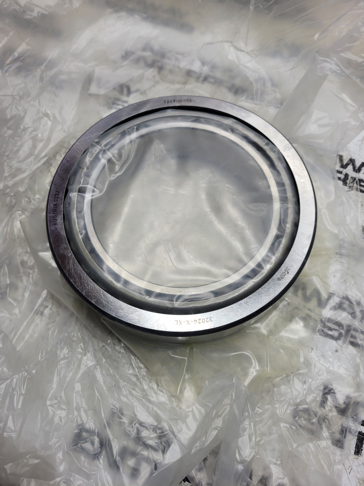 NEW  14628-048  XTREME ROLLER BEARING KSLR 32024