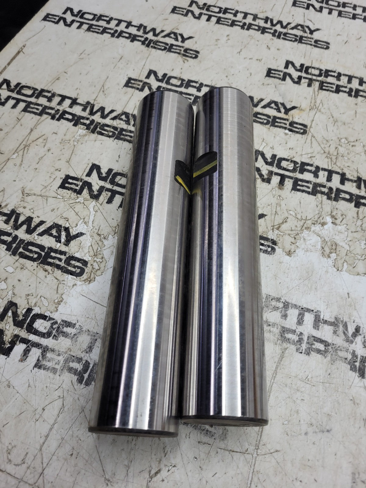 NEW GENUINE MERITOR R201609 KING PIN KIT