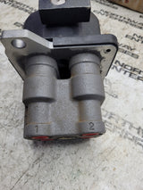 NEW HITACHI 9151782 FLOW CONTROL HYD. VALVE AT216017