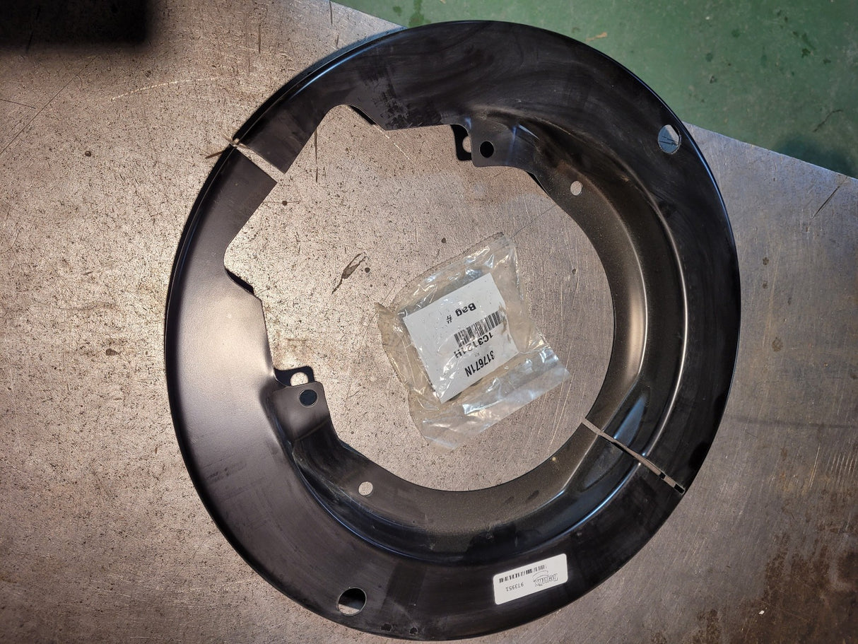NEW  BENDIX 317671N Brake Dust Shield