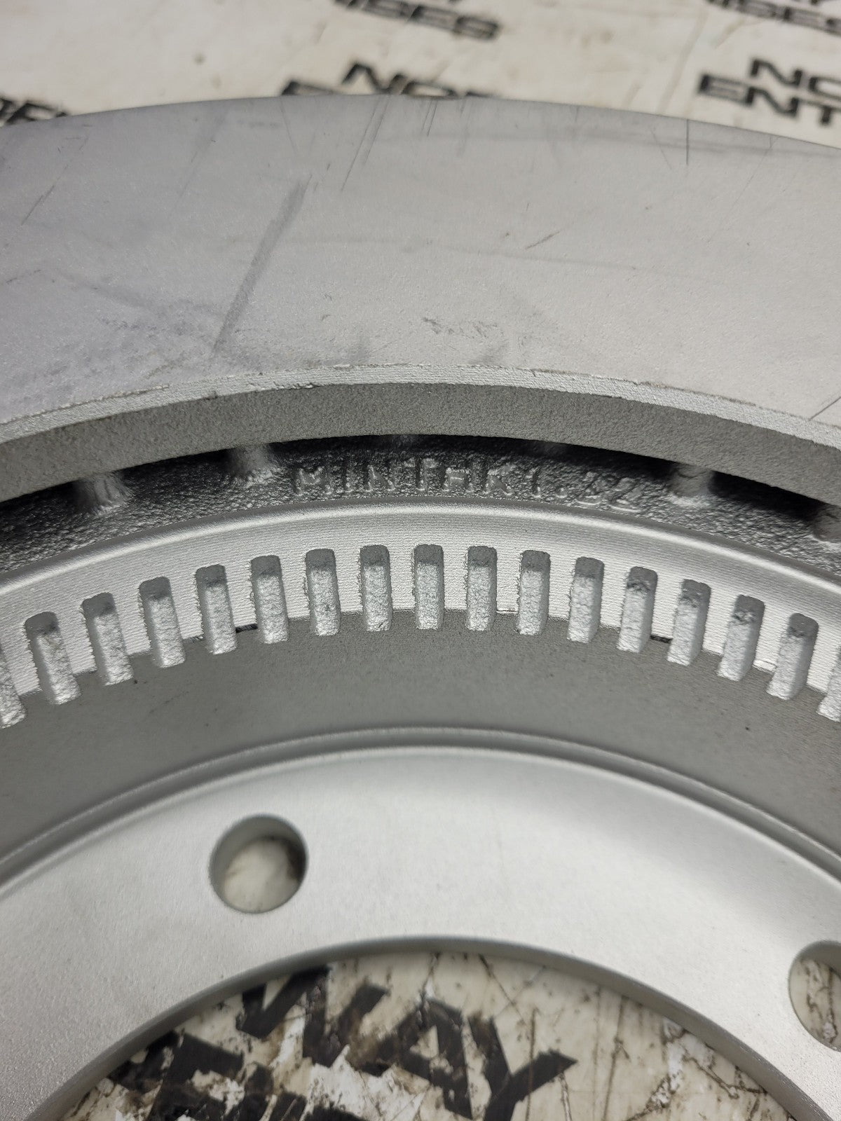 NEW D6227DM GUNITE BRAKE ROTOR HAT SHAPE ABS