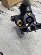 NEW 2607234C91 OEM INTERNATIONAL Leveling Valve International