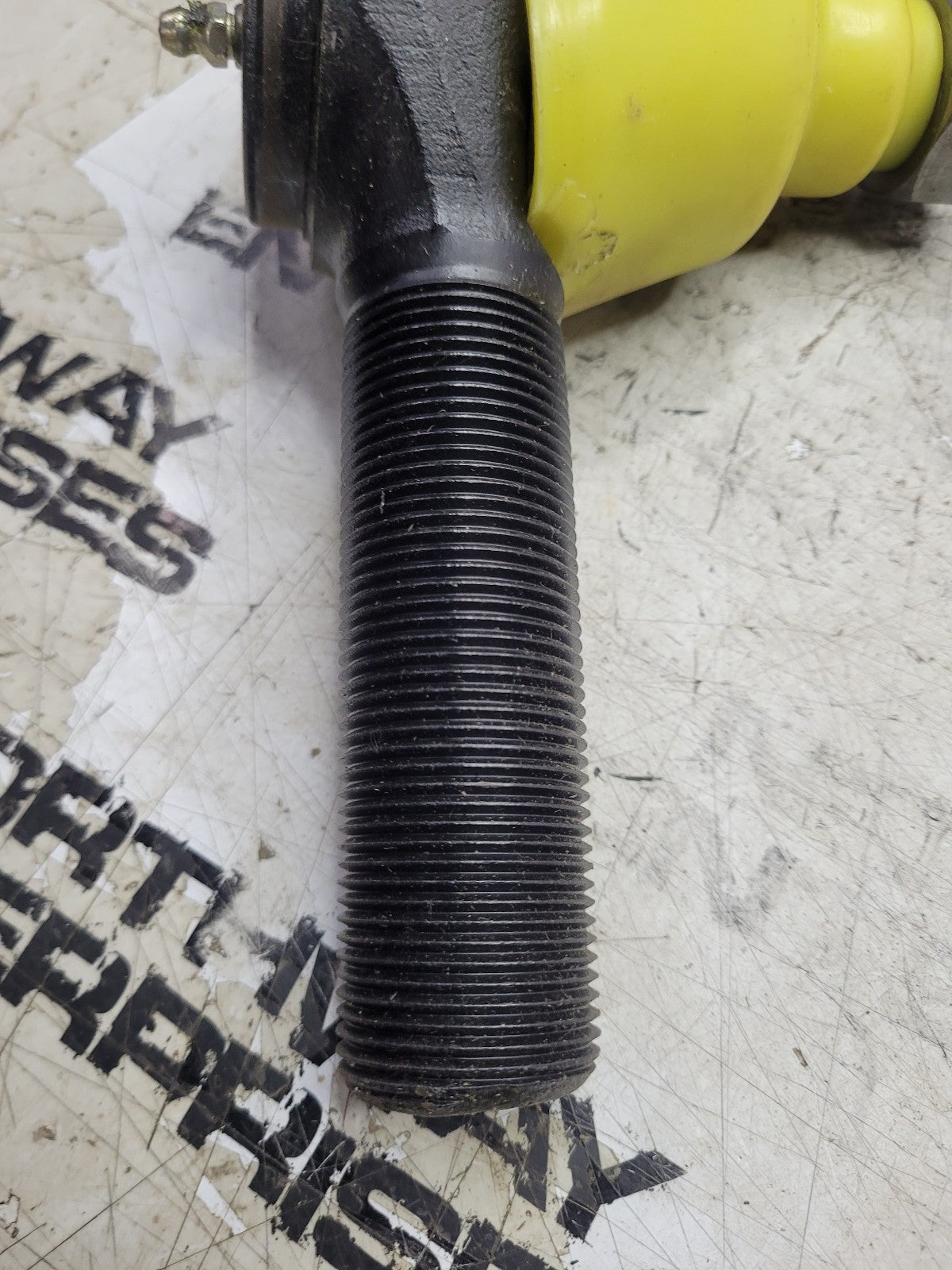 NEW LH Tie Rod End Part# 6073380010, 6073380910 - 462.ES4601L MBA-6073380910