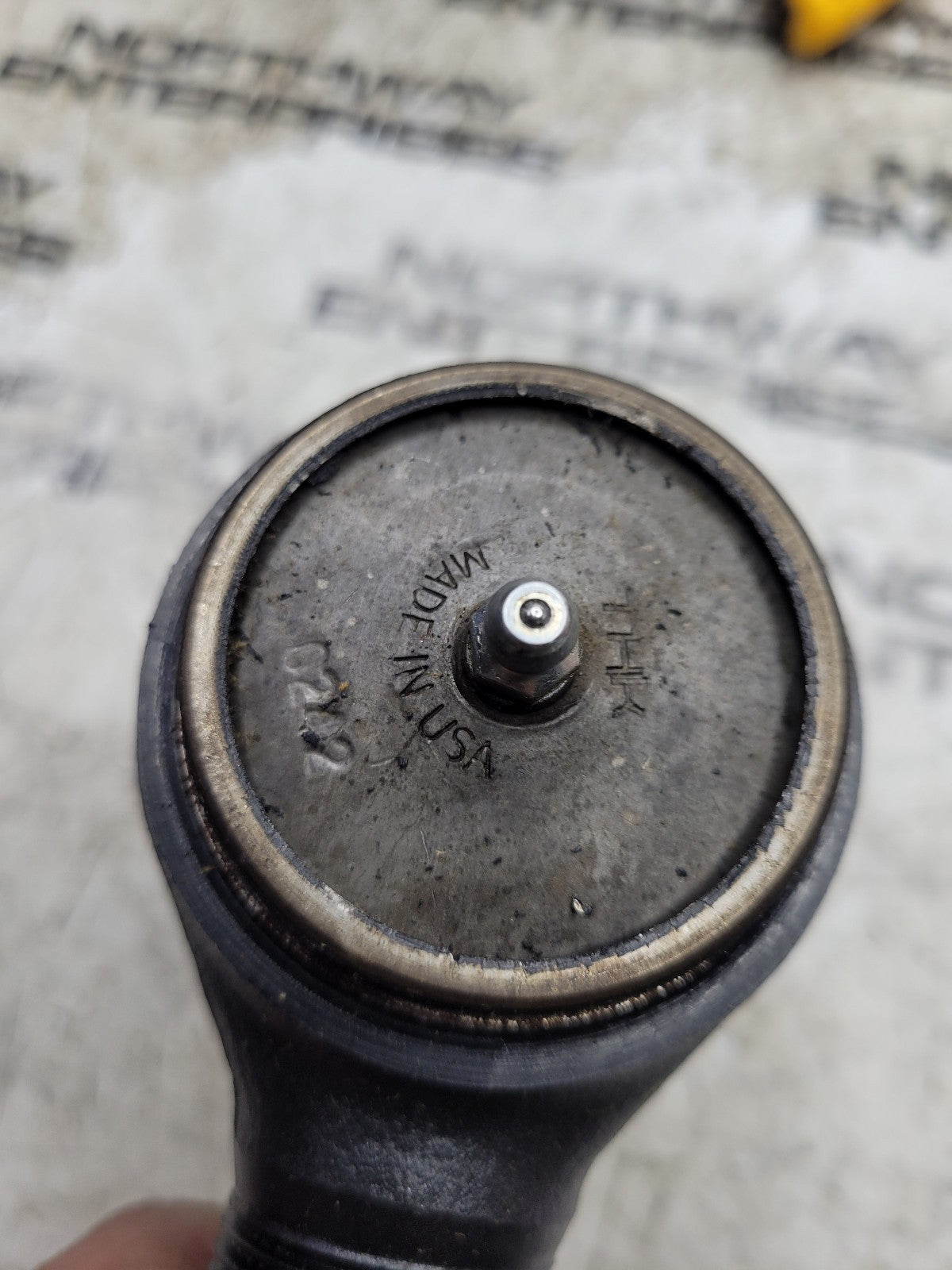 NEW RH TIE ROD MBA-6073382310 6073382310 R.H. TIE ROD END, TRW